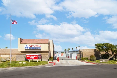 Self Storage Facilities in California