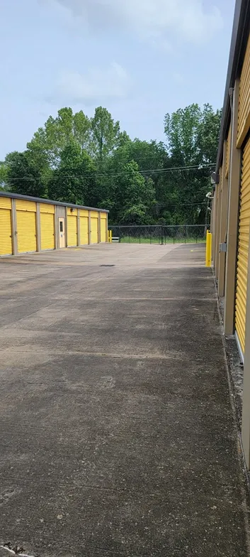 Another view of Jackson, Mississippi Storage Uni