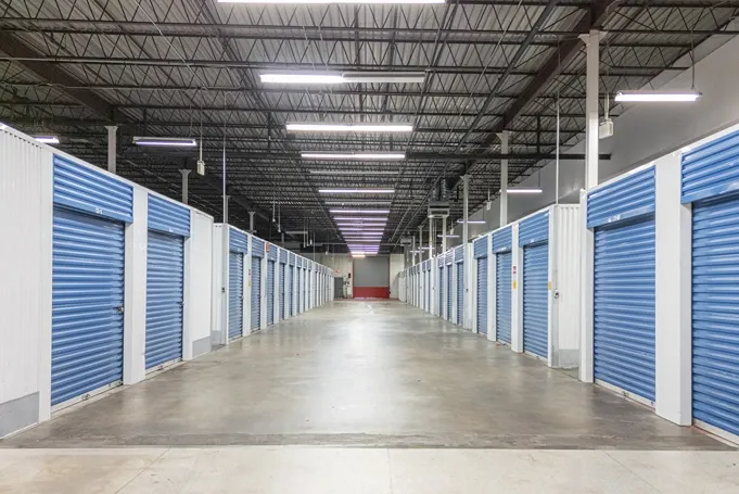 3040 Austin Peay, Memphis, TN 38128 Self Storage Facility