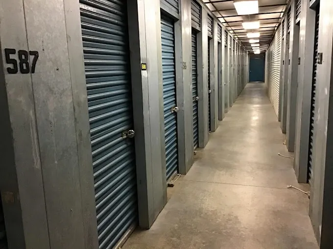 indoor storage units, Devon Self Storage - Browns Lane