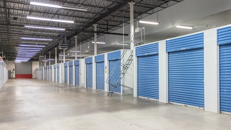 3040 Austin Peay, Memphis, TN 38128 Self Storage Facility