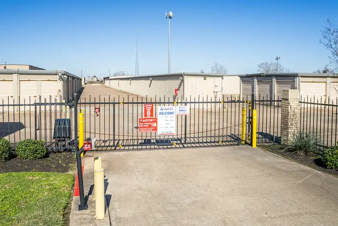 Devon Self Storage in Katy, TX gated entry