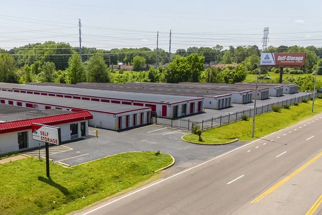 Street View Of Devon Self Storage on American Way