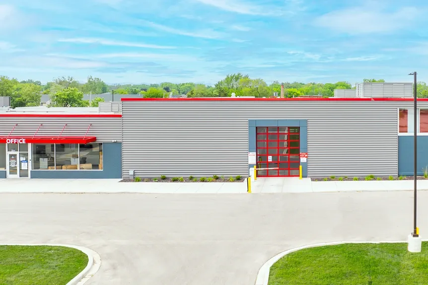 Exterior image of Devon Self Storage facility Kenosha