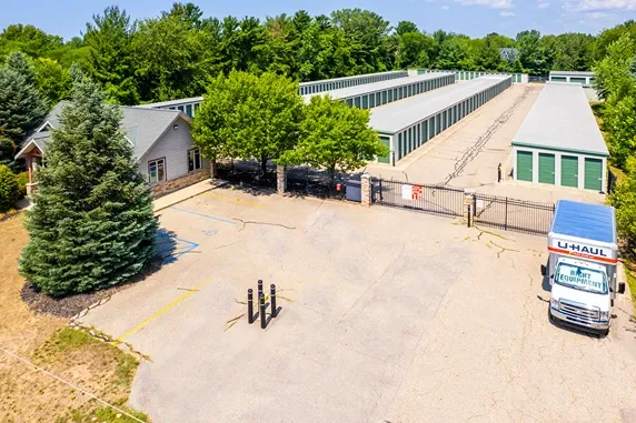 Exterior image of Devon Self Storage facility