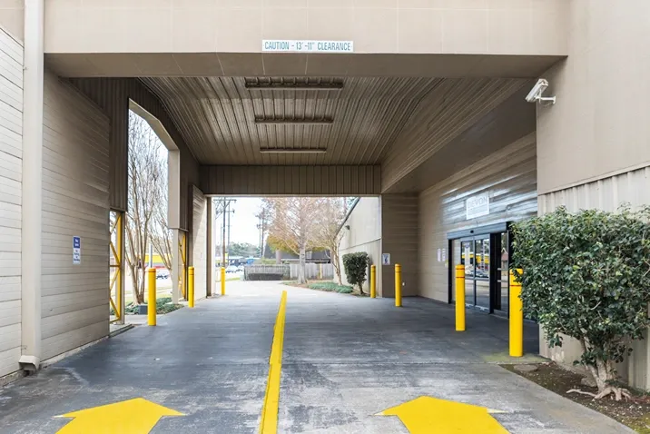 Exterior image of Devon Self Storage loading bay