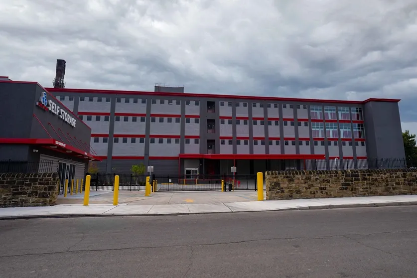 Devon Self Storage Unruh, PA front entrance