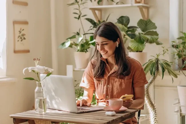 Featured image for 8 Things You Need To Know When Finding a College Apartment