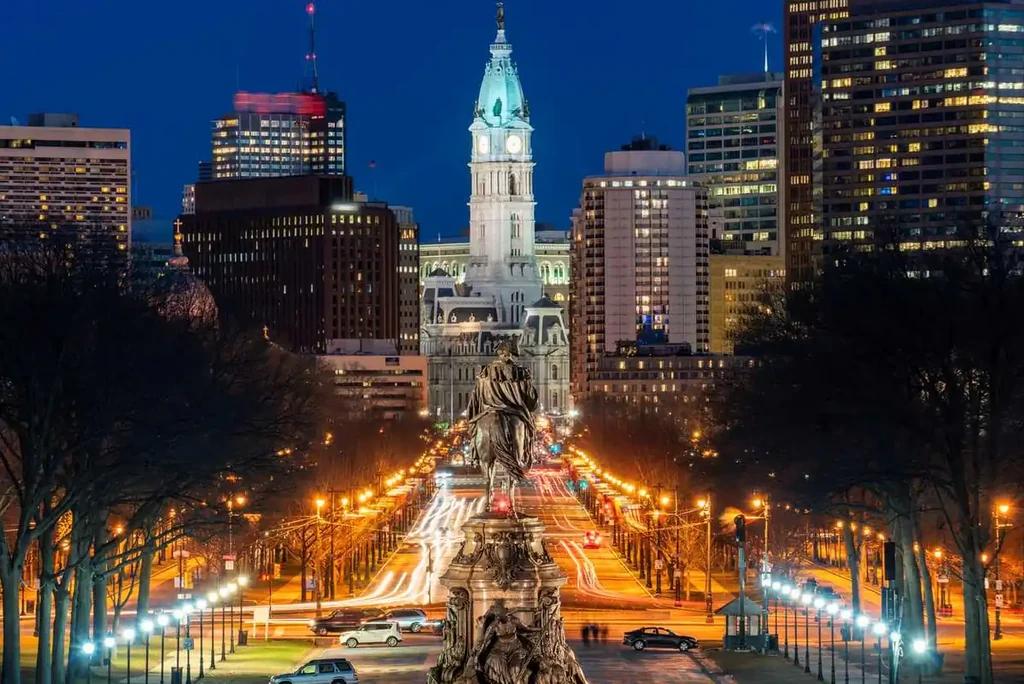Featured image for 7 Helpful Tips When Moving to Philadelphia