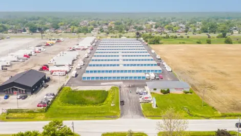 Drone Image of Devon Self Storage facility in Lynwood, IL