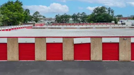 Exterior image of Devon Self Storage units Memphis