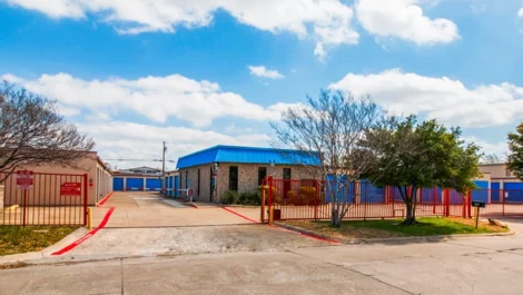 Exterior Access Gate Image of Devon Self Storage in Rowlett, TX