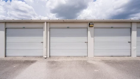Devon self storage outdoor unit doors