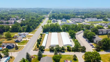 Exterior view of Devon Self Storage facility in South Grand Rapids