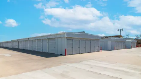 Outside view of North Palm Springs CA storage facility