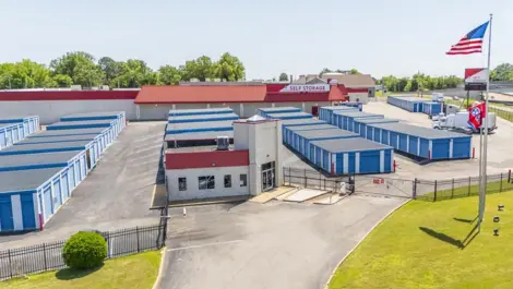 Entrance to Storage Units in Raleigh, Memphis, TN