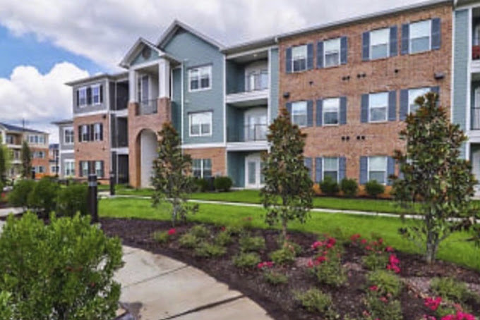 Annandale apartment homes near Devon Self Storage Murfreesboro, TN on Lascassas Pike
