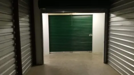 Empty unit at Devon Self Storage in Loy Lake.