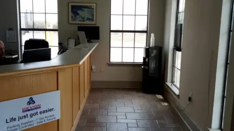 Service Desk at Devon Self Storage in Loy Lake.