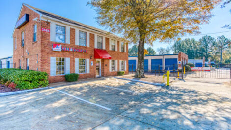 Exterior image of Devon Self Storage office