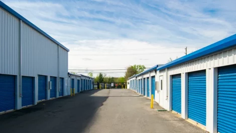 blue drive up storage units Self Storage in Sterling, VA, on Cascades Parkway