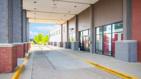 exterior image of Devon Self Storage loading bay Grand Rapids