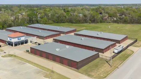 Exterior view of storage facility in Bixby, OK at Devon Self Storage Bixby