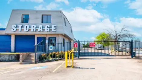 Devon Self Storage - Veterans, SC