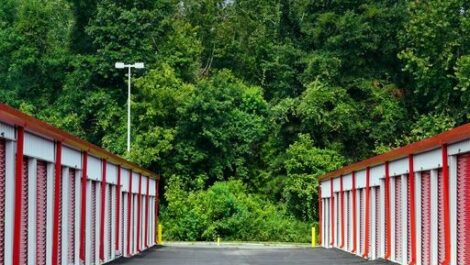 Drive-up units at Devon Self Storage in Macon.