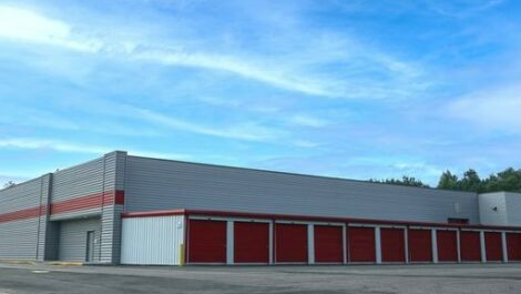 Drive-up units at Devon Self Storage in Macon.