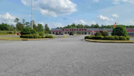 Exterior of Devon Self Storage in Macon.