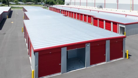 storage facility in Warren, Michigan, Devon Self Storage - Warren