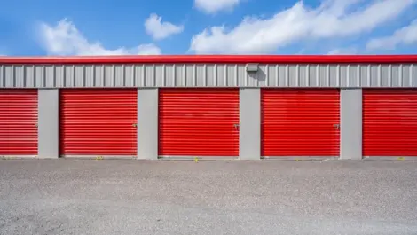 Drive Up Storage, Outdoor storage units at Devon Self Storage Emma Oaks