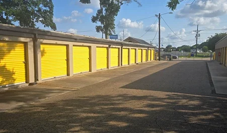 yellow door dive up storage Devon Self Storage - 2888 Evangeline