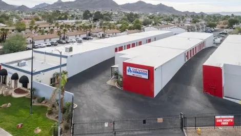 Phoenix Arizona, Devon Self Storage