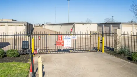 Devon Self Storage in Katy, TX gated entry
