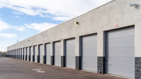 Phoenix Arizona, Devon Self Storage
