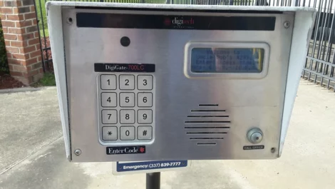 key pad access, Devon Self Storage - Broussard