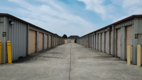 drive up storage Devon Self Storage - Westgate Road