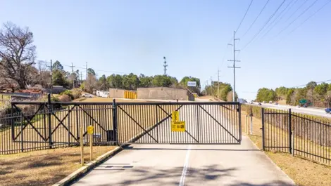 Gated entry Devon Self Storage - Parklane Road