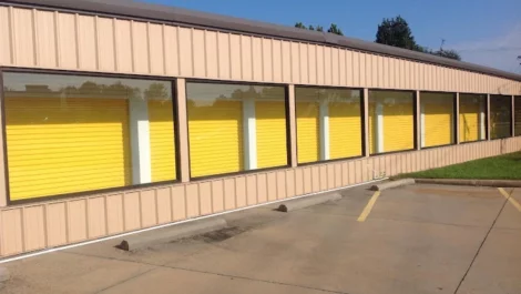 Upclose of drive up storage units Jackson, Mississippi Storage Uni