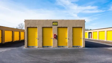 Exterior image of Devon Self Storage units 7437 Garners