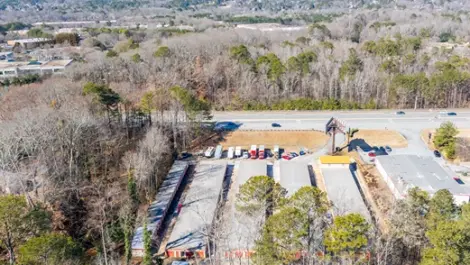 Exterior view Devon Self Storage - Duluth