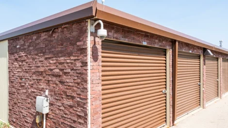 Outdoor, drive up storage units Lawrence, KS, University Storage - Lawrence : Managed by Devon Self Storage