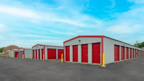 Devon Self Storage facility in Monee, IL