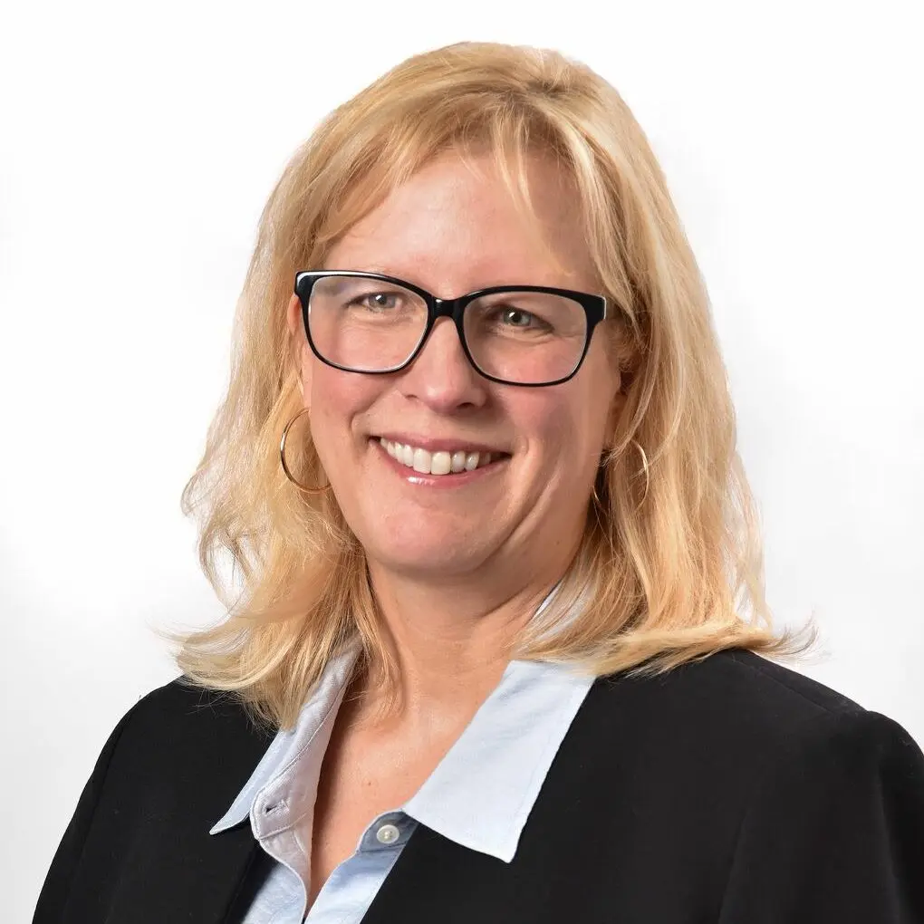 Kimberly Siclari, Senior Vice President, General Counsel