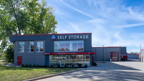 Devon Self Storage Fraser MI front office view.