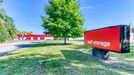 signage to storage on Ball Ave in Grand Rapids, MI, Devon Self Storage- Ball Ave.
