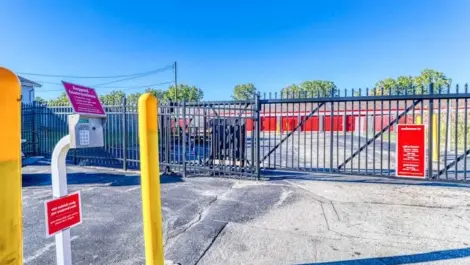 Gate code access, secure storage unit facility in Chesterfield, MI, Devon Self Storage - Chesterfield