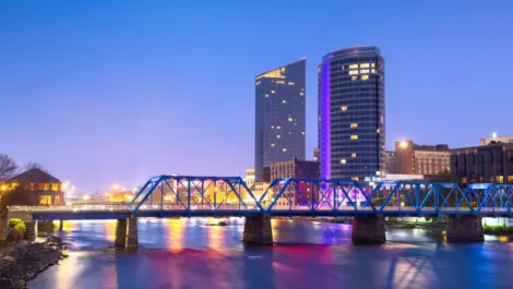City view of Grand Rapids, tall buildings, bridge night time view